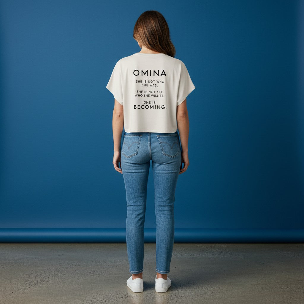 Omina women's cropped dolman t-shirt in cream with a round neck and short raglan sleeves, featuring a motivational quote.