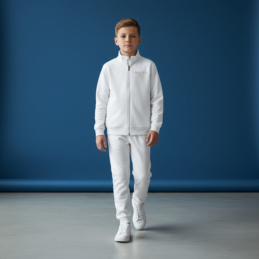 OMINA Kids white 100% polyester full-zip fleece jacket with cadet collar and slash pockets.