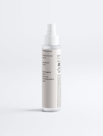 Omina Essence Microbiome Prebiotics Face Mist with Hyaluronic Acid and Sodium PCA for damaged and dehydrated skin.